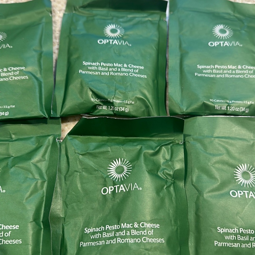 Optavia 13 Spinach Pesto Mac Cheese, Basil & Parmesan & Romano Cheeses “expired”